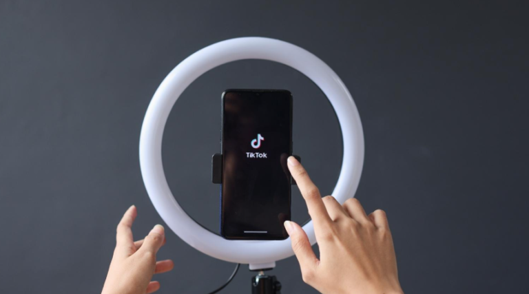 How to Earn Money on TikTok: A Complete Beginner’s Guide