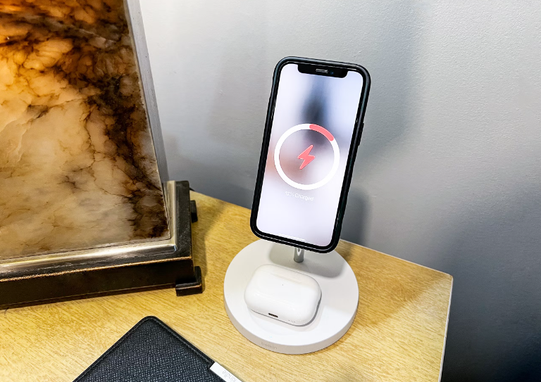 Purchase Dashed Homebase Charger for a Clutter-Free Charging Station 