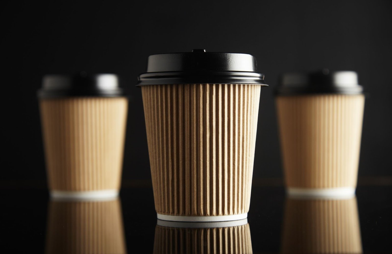 Double Wall Coffee Cups UK : Keep Your Coffee Hot and Hands Cool