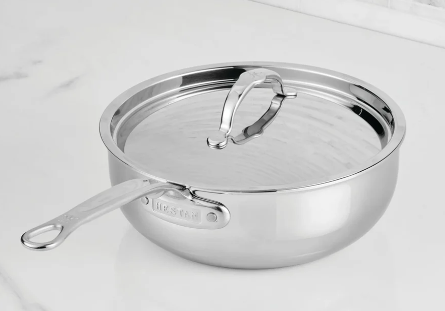 The Versatility of a Cladded Stainless Steel Pan: A Must-Have for Every Kitchen